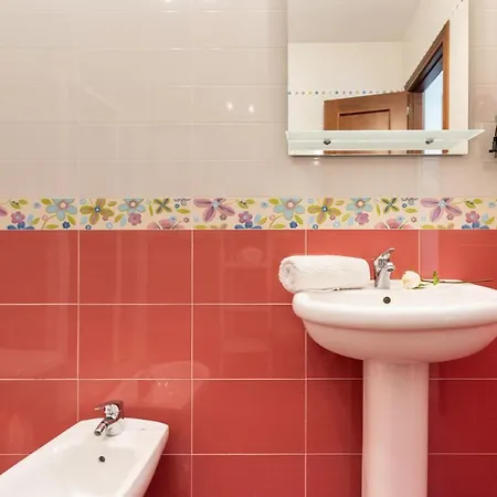 Casa Angelita Caminito Del Rey, Duplex Con Terraza En El Centro De Andalucia 乡村民宿 Valle de Abdalagís