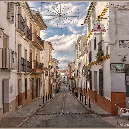 Casa Angelita Caminito Del Rey, Duplex Con Terraza En El Centro De Andalucia Valle de Abdalagis