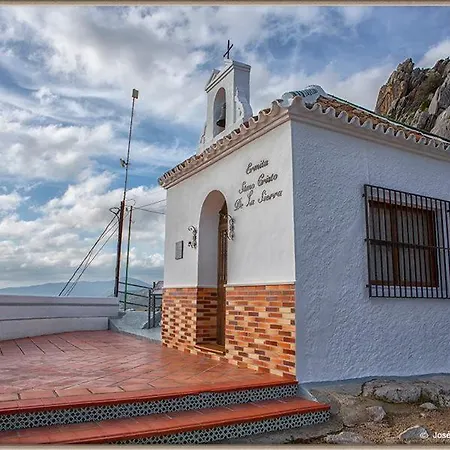 Casa Angelita Caminito Del Rey, Duplex Con Terraza En El Centro De Andalucia