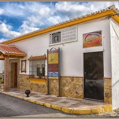 Country house Casa Angelita Caminito Del Rey, Duplex Con Terraza En El Centro De Andalucia